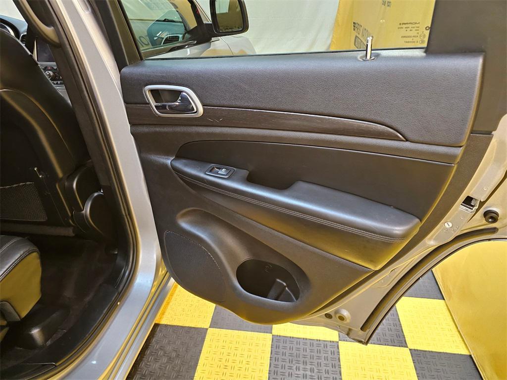 used 2018 Jeep Grand Cherokee car, priced at $18,980