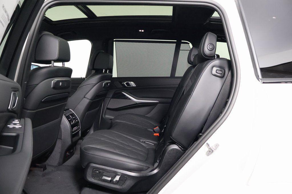 new 2026 BMW X7 car, priced at $100,815