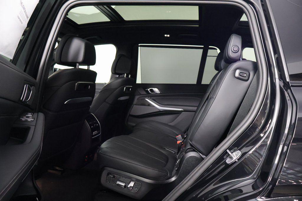 new 2026 BMW X7 car, priced at $120,815