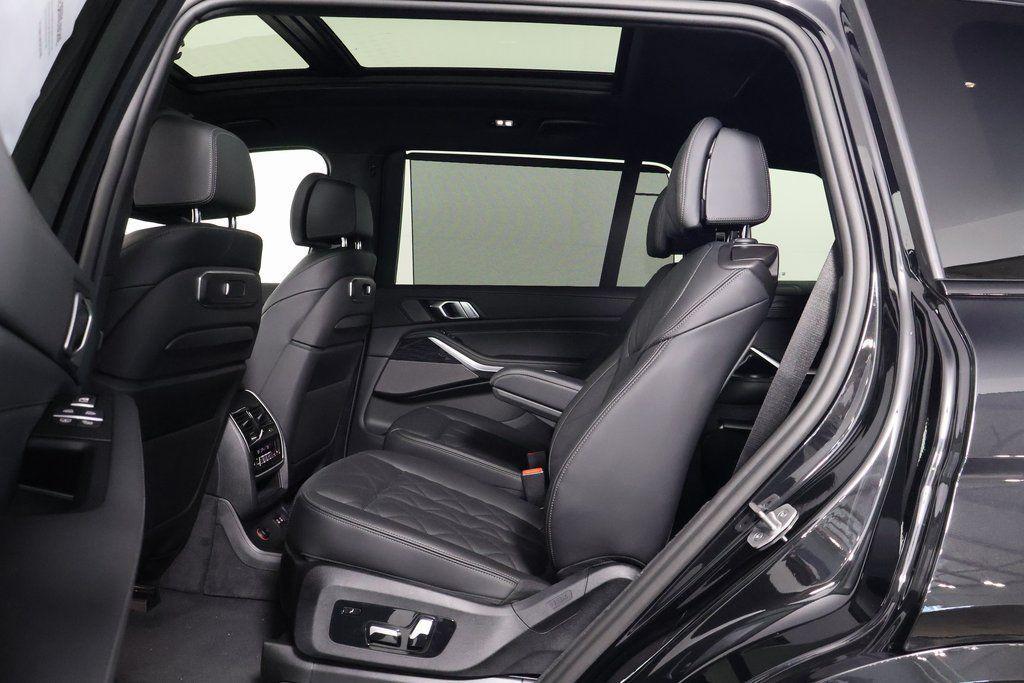 new 2026 BMW X7 car, priced at $103,115
