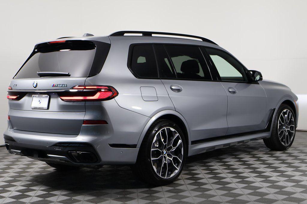 new 2026 BMW X7 car, priced at $126,265