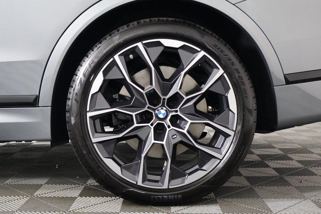 new 2026 BMW X7 car, priced at $126,265