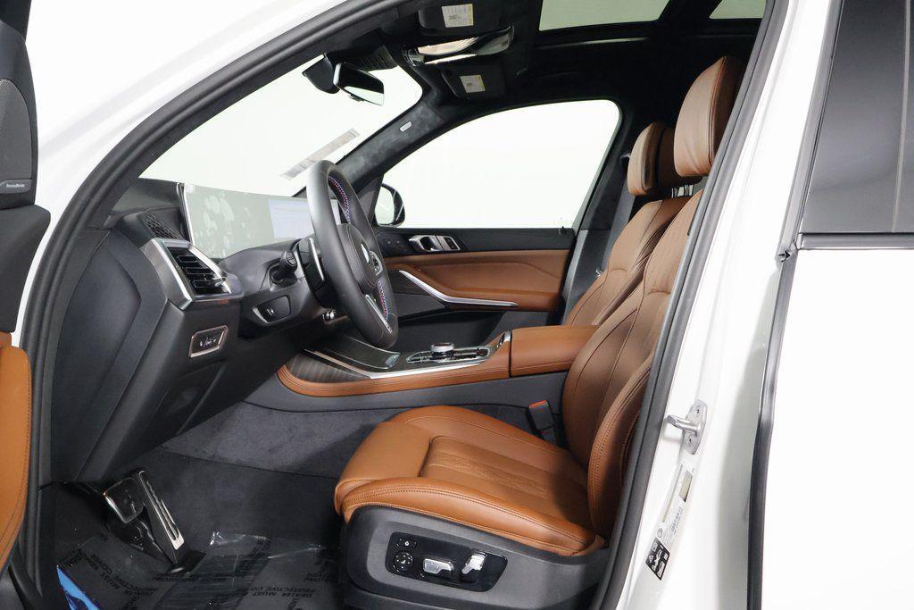 new 2026 BMW X7 car, priced at $122,565