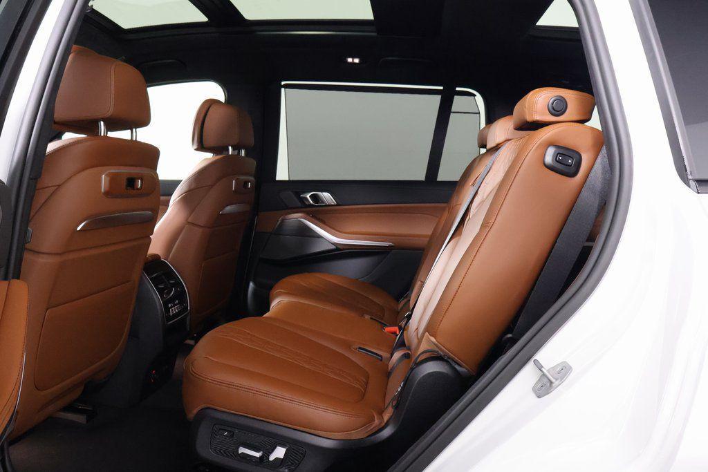 new 2026 BMW X7 car, priced at $122,565