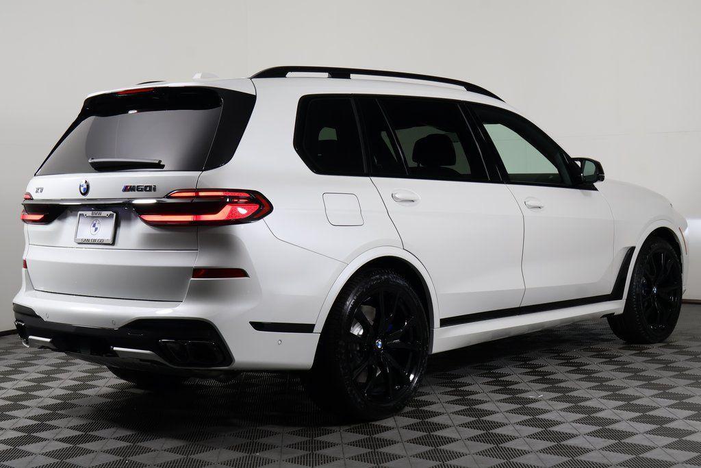 new 2026 BMW X7 car, priced at $122,565