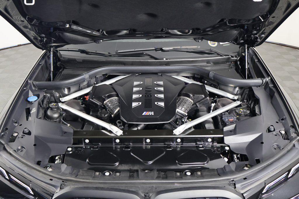 used 2025 BMW X7 car, priced at $98,933