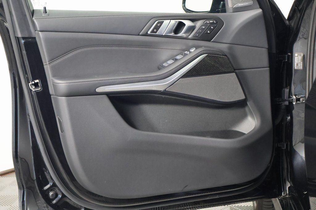 used 2025 BMW X7 car, priced at $98,933