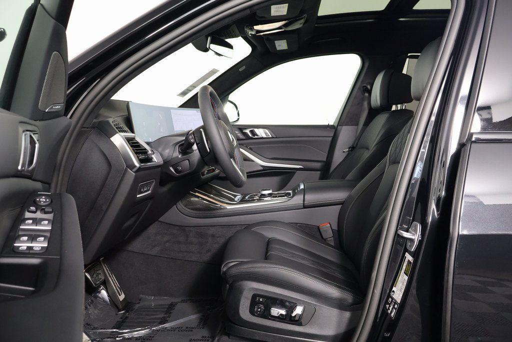 new 2026 BMW X7 car, priced at $121,890