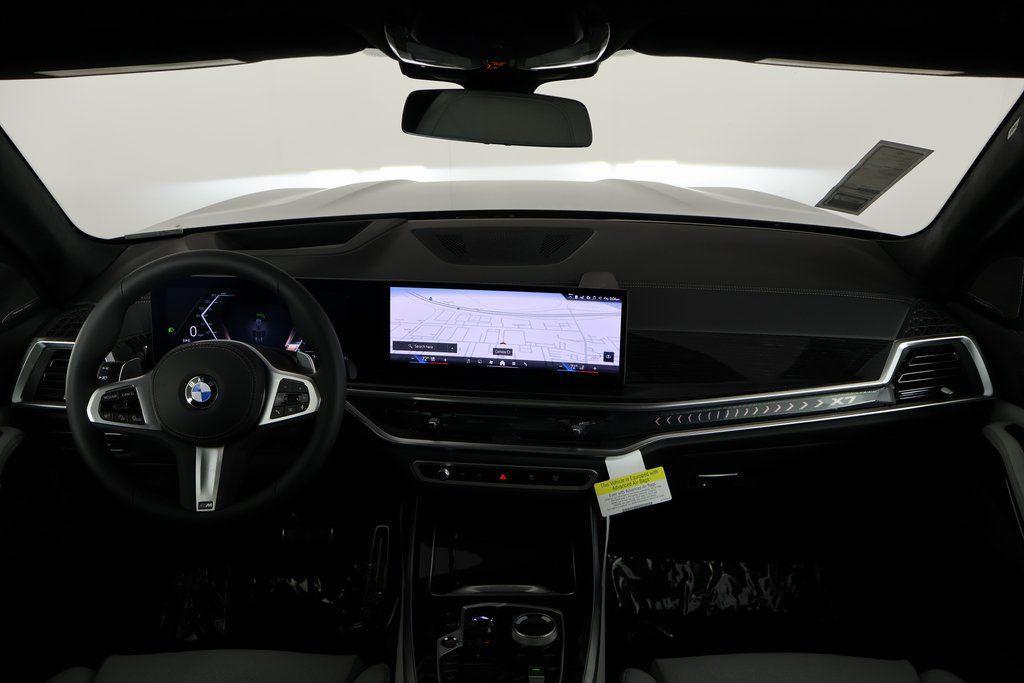 new 2026 BMW X7 car, priced at $104,215
