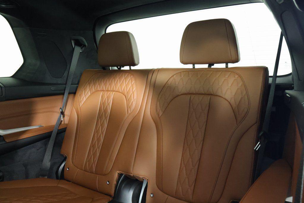new 2026 BMW X7 car, priced at $99,865
