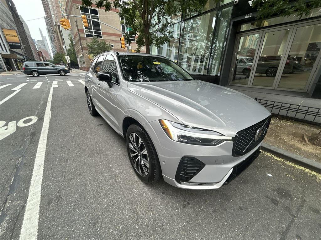 used 2025 Volvo XC60 car, priced at $40,975