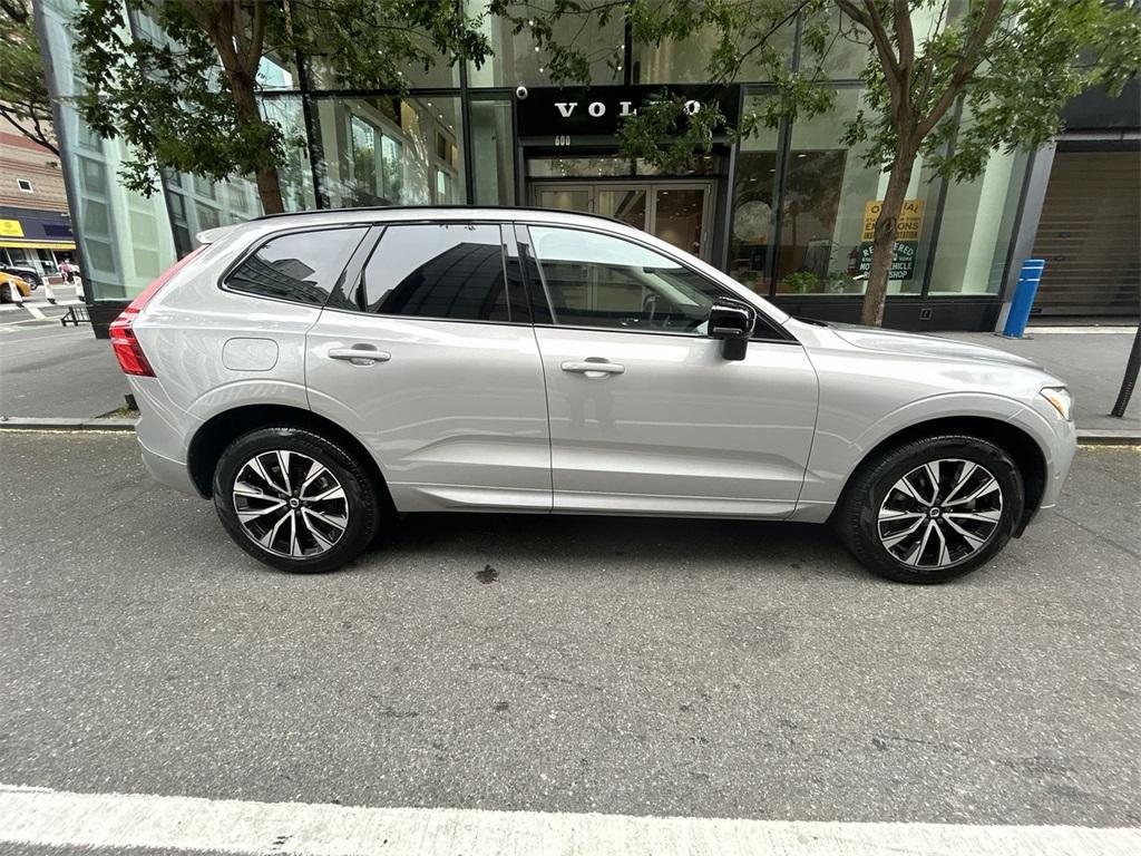 used 2025 Volvo XC60 car, priced at $40,975
