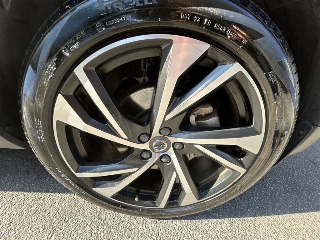 used 2022 Volvo XC40 car, priced at $32,399