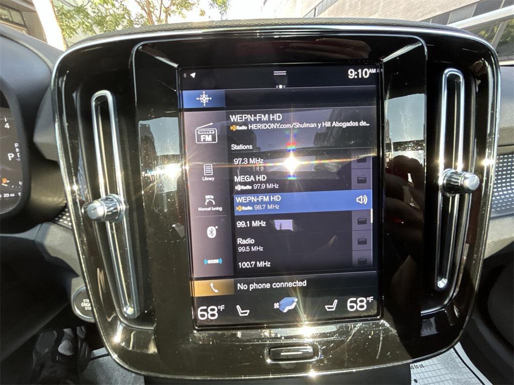 used 2022 Volvo XC40 car, priced at $32,399