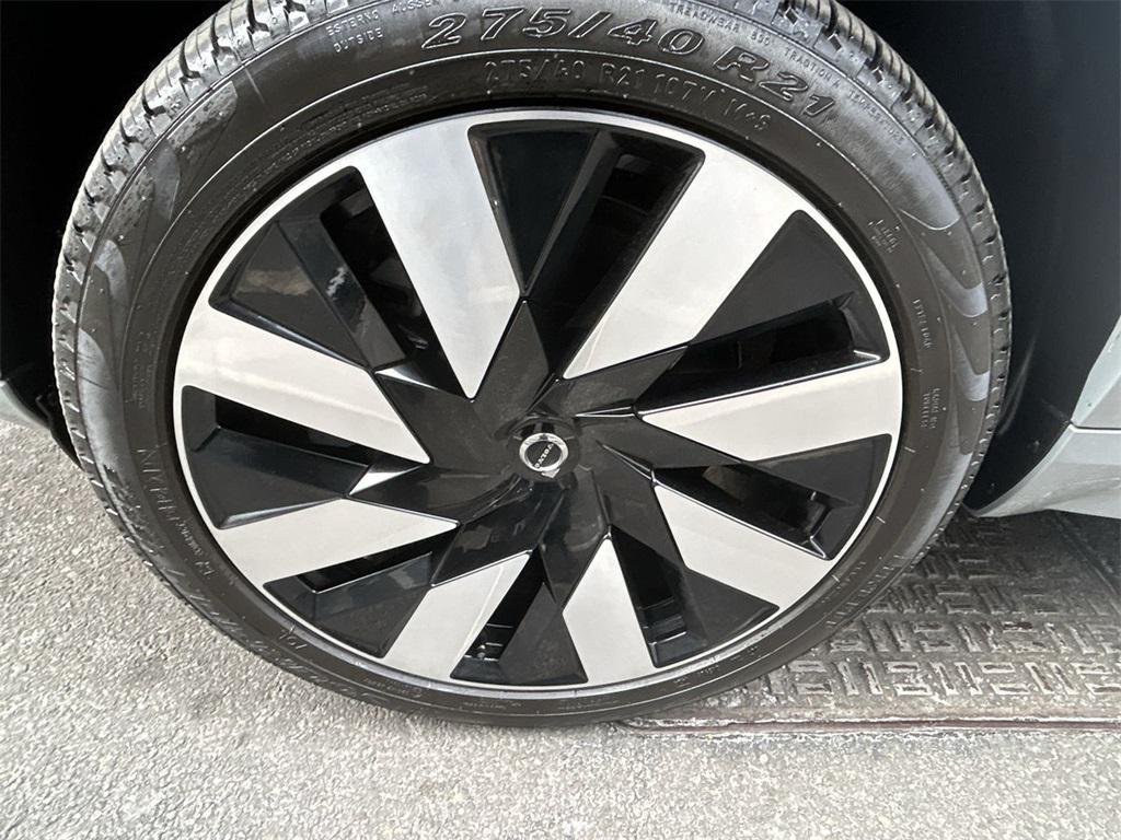 used 2025 Volvo XC90 Plug-In Hybrid car, priced at $65,993