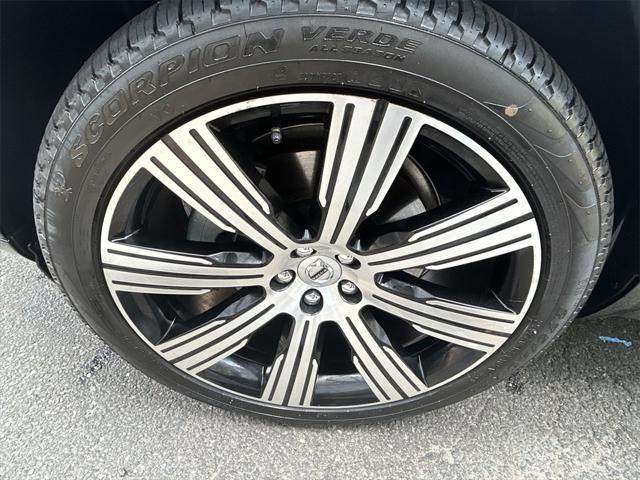used 2025 Volvo XC90 car, priced at $62,995
