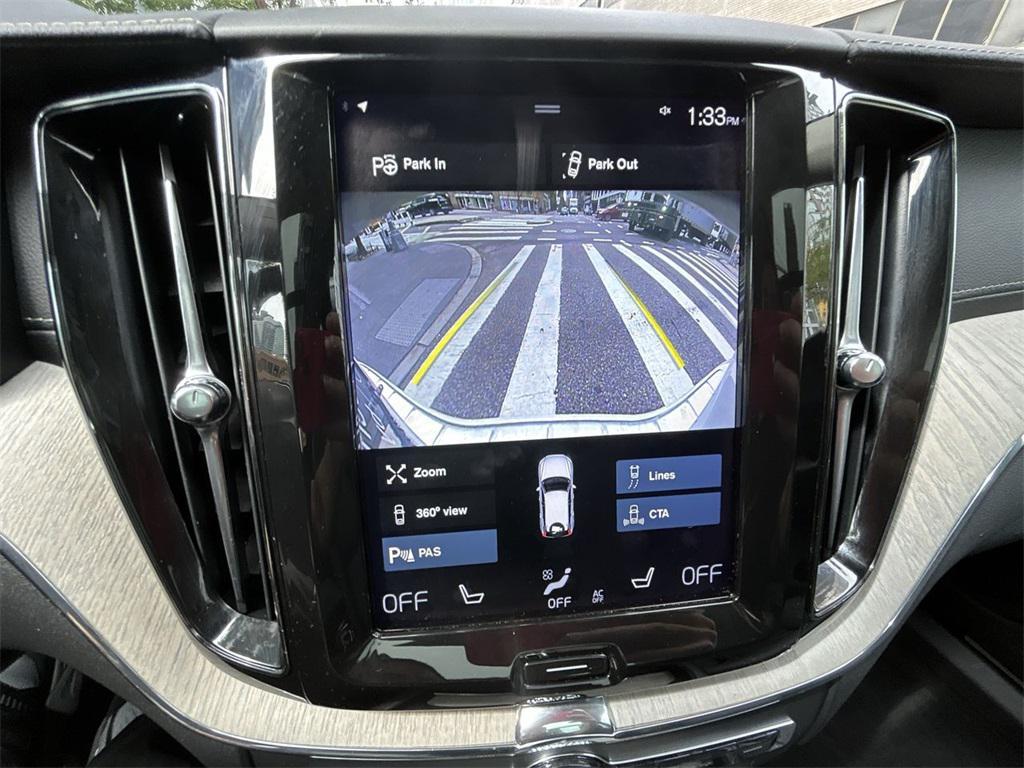 used 2021 Volvo XC60 car, priced at $29,993