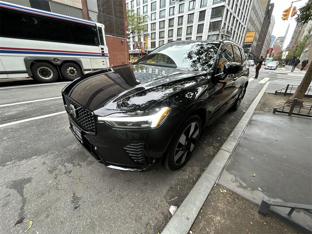 used 2023 Volvo XC60 Recharge Plug-In Hybrid car, priced at $43,770