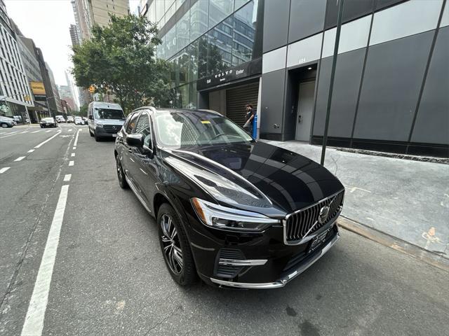 used 2022 Volvo XC60 car, priced at $39,995