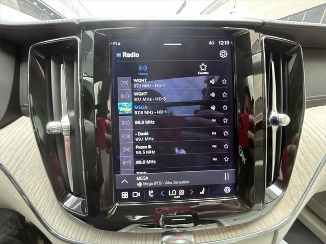 used 2022 Volvo XC60 car, priced at $39,995
