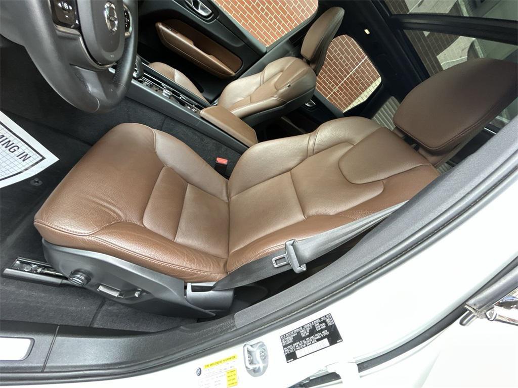 used 2024 Volvo XC60 Recharge Plug-In Hybrid car, priced at $49,159