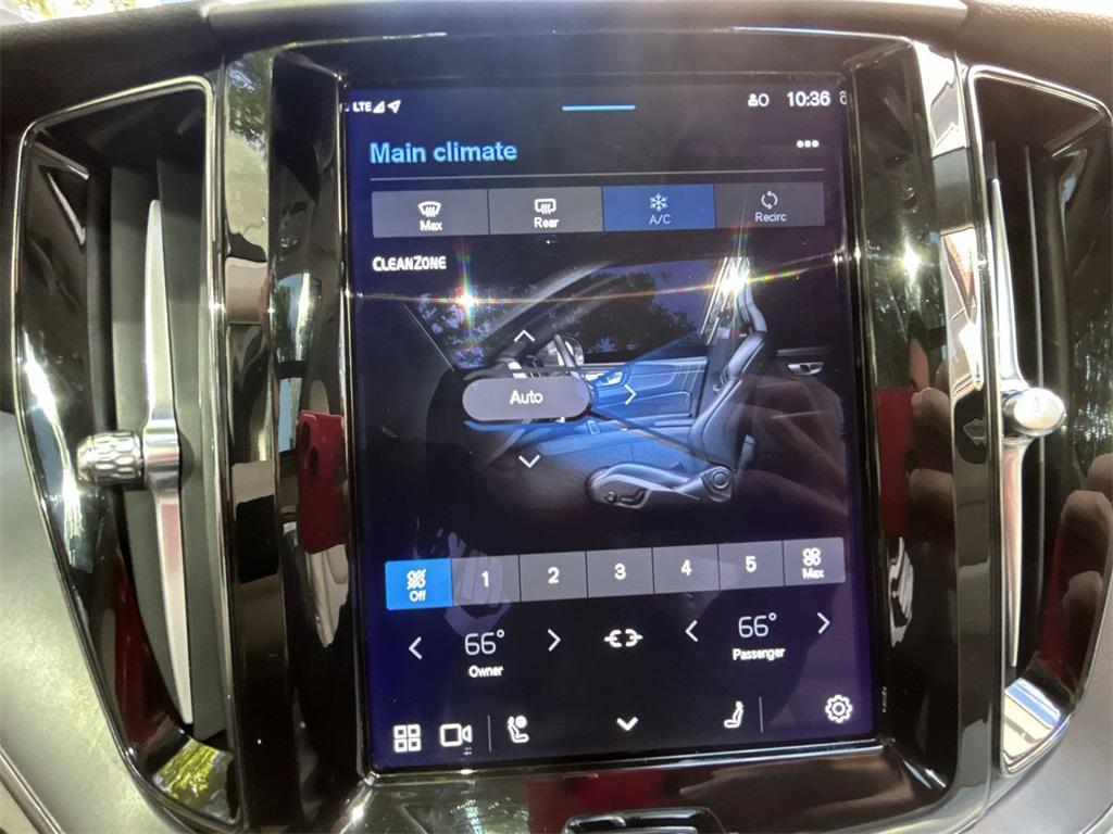 used 2023 Volvo XC60 car, priced at $35,585