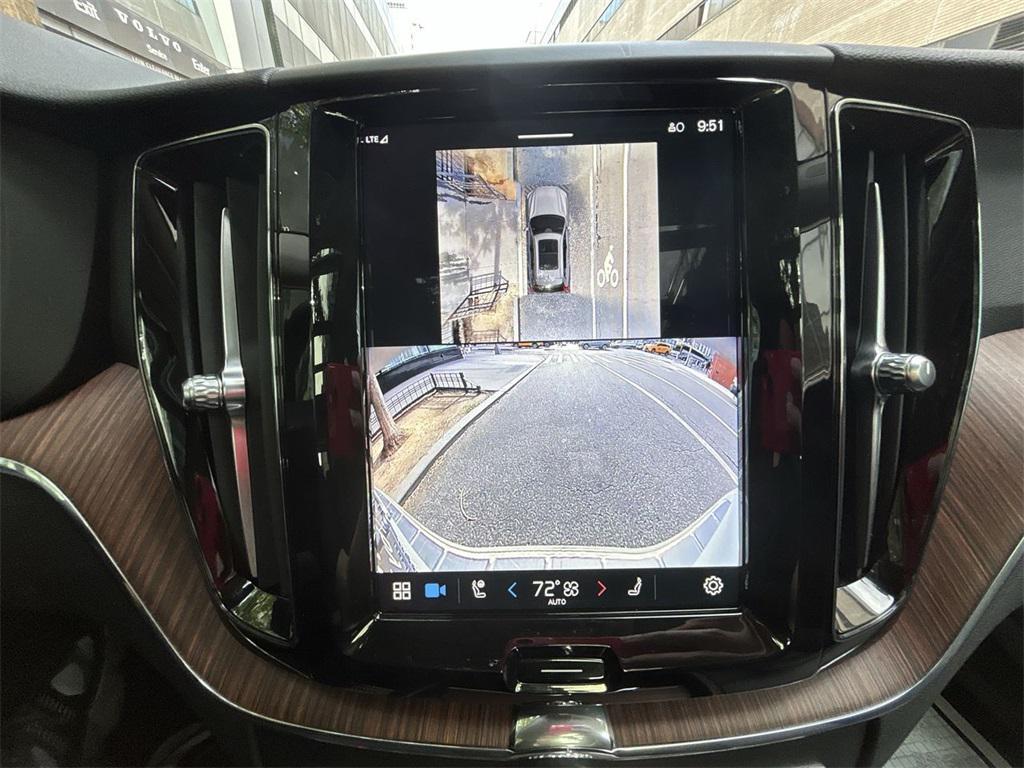used 2024 Volvo XC60 car, priced at $39,799