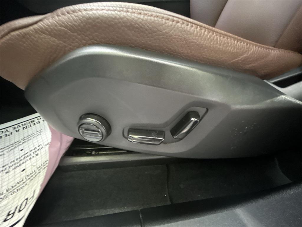used 2023 Volvo XC60 car, priced at $38,746