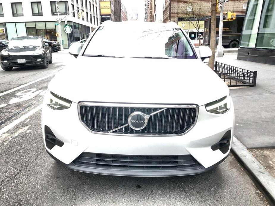 used 2023 Volvo XC40 car, priced at $35,895