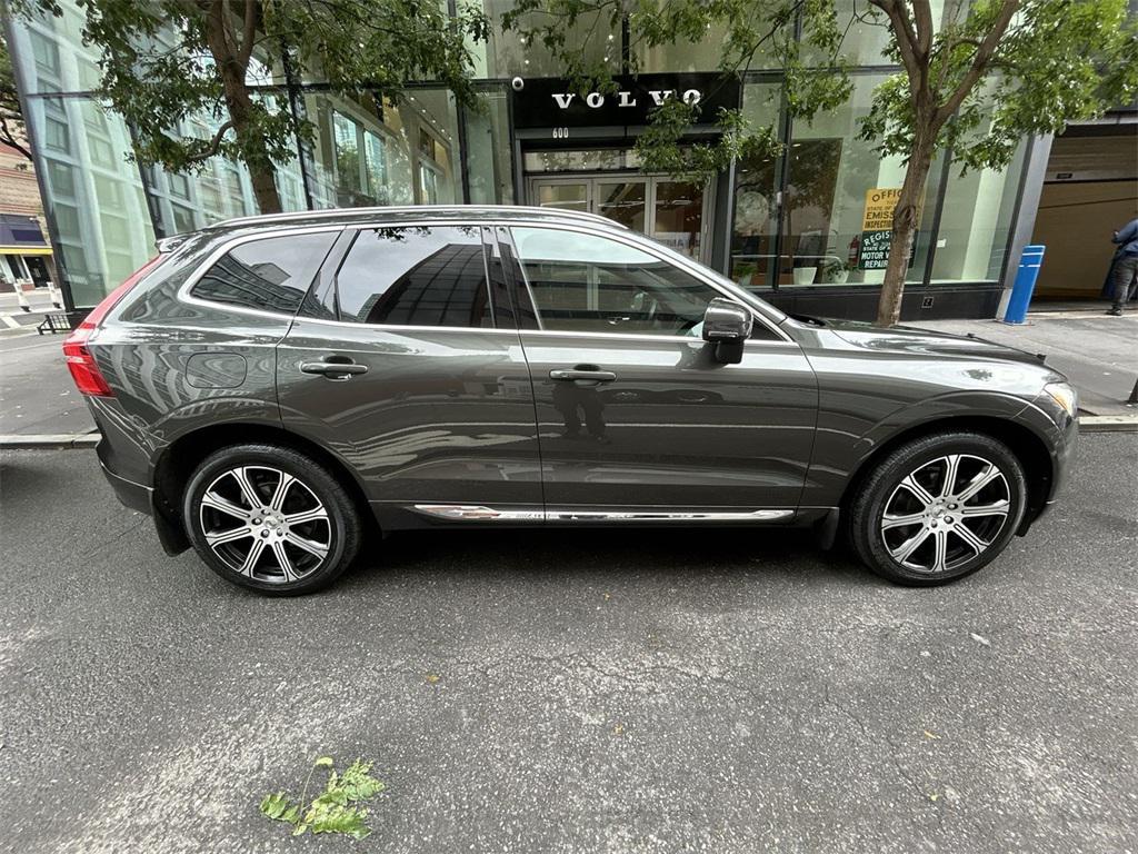 used 2021 Volvo XC60 car, priced at $32,375