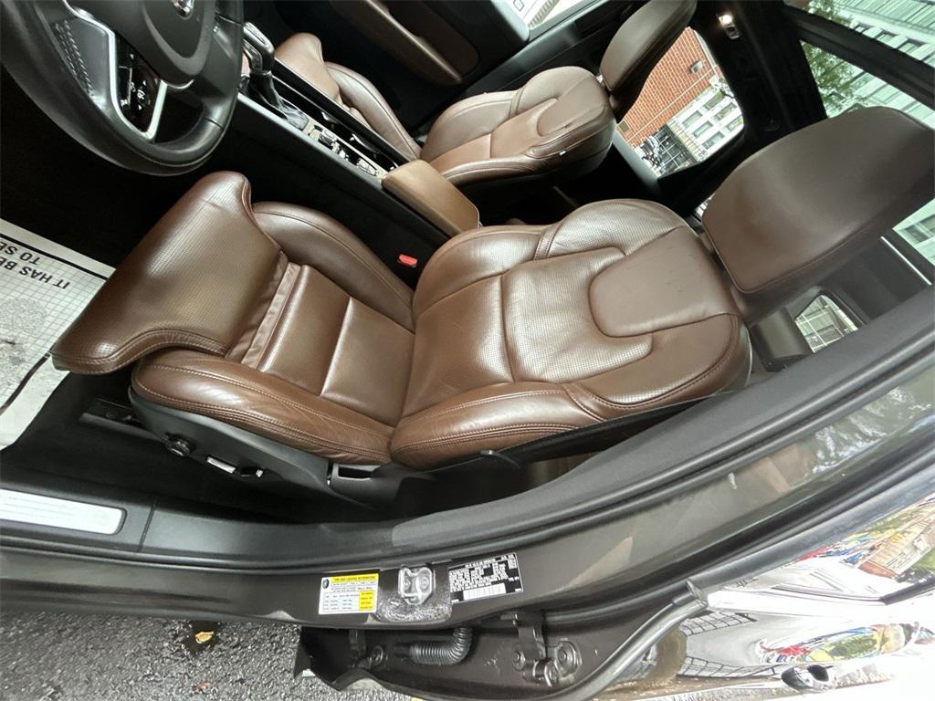 used 2021 Volvo XC60 car, priced at $32,375