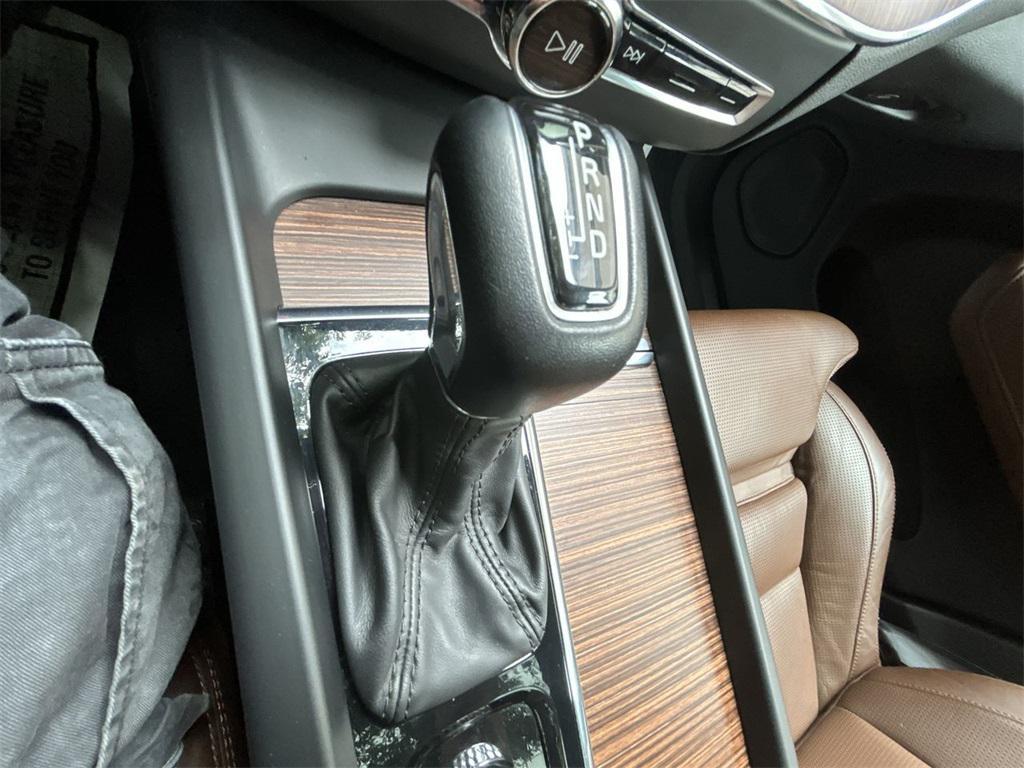 used 2021 Volvo XC60 car, priced at $32,375