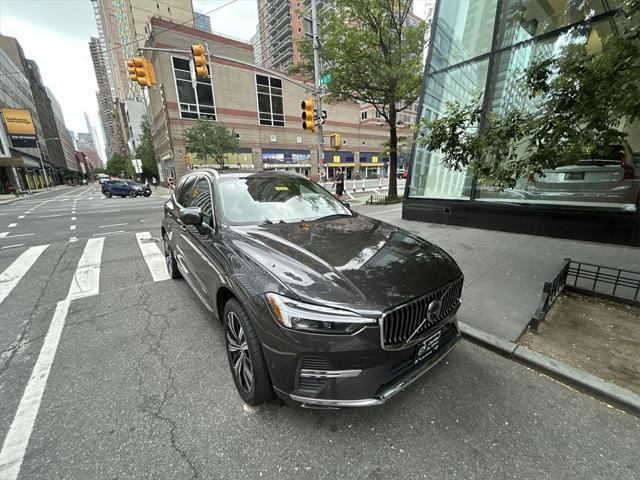 used 2022 Volvo XC60 car, priced at $39,895