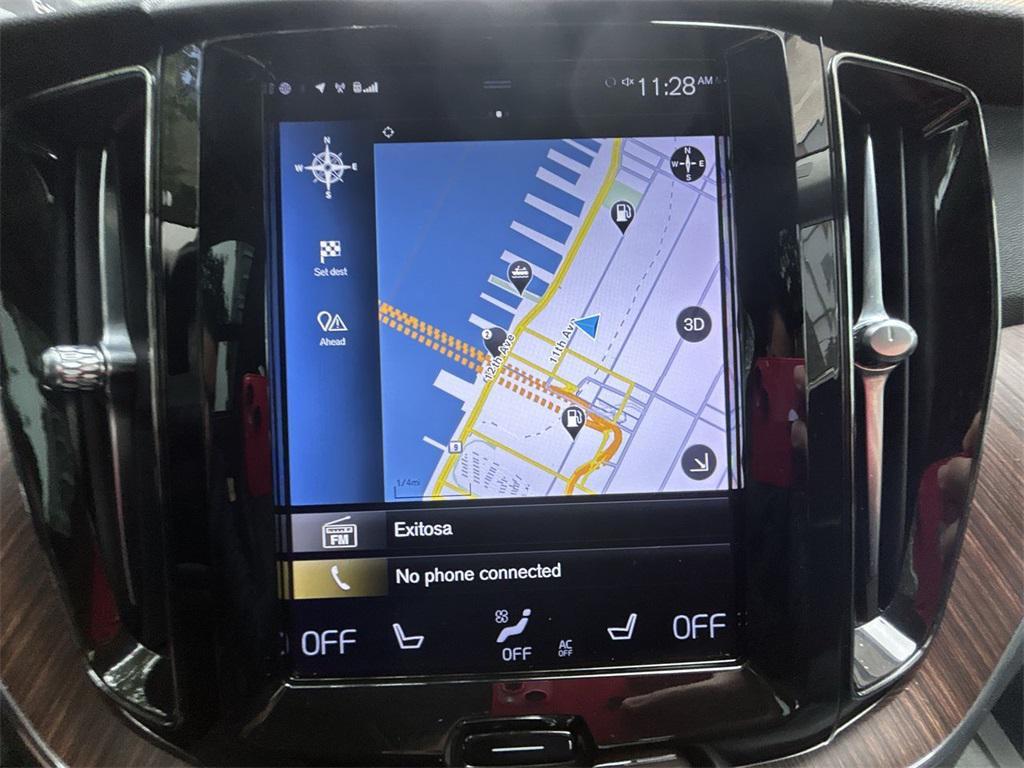 used 2021 Volvo XC60 car, priced at $27,494