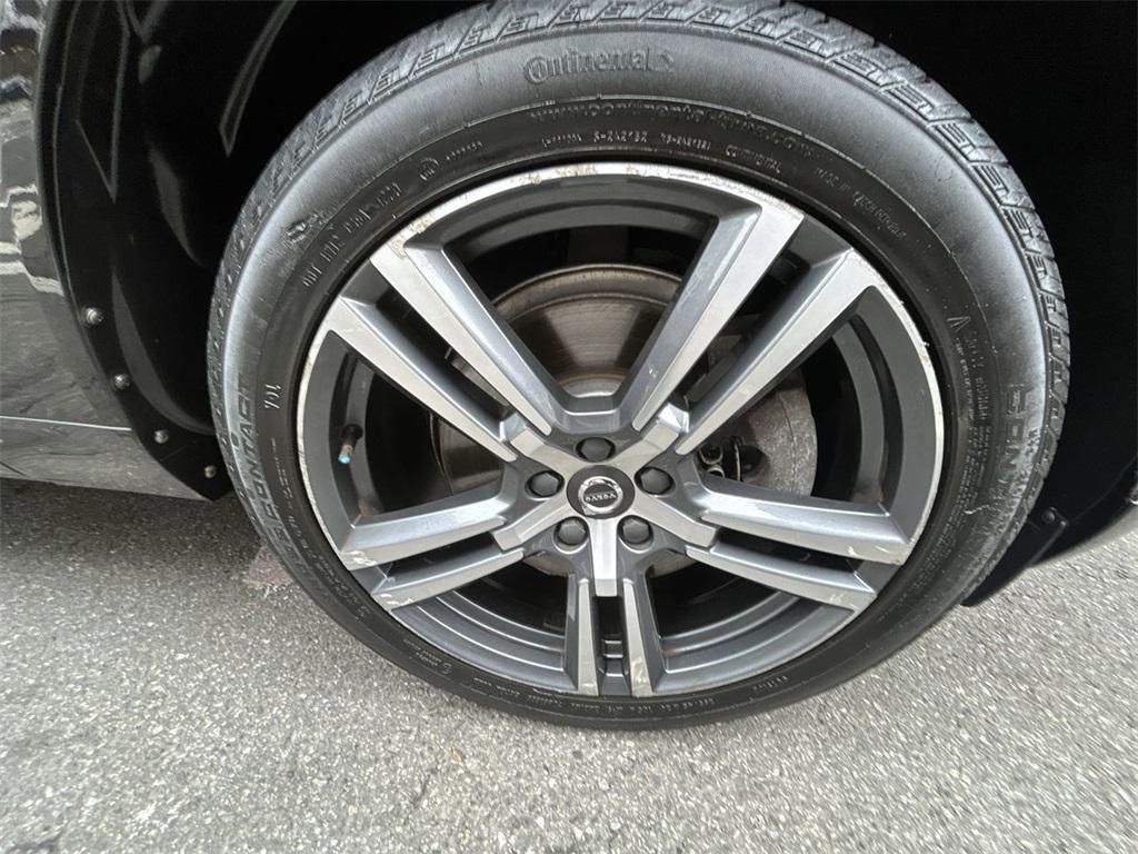 used 2021 Volvo XC60 car, priced at $27,494