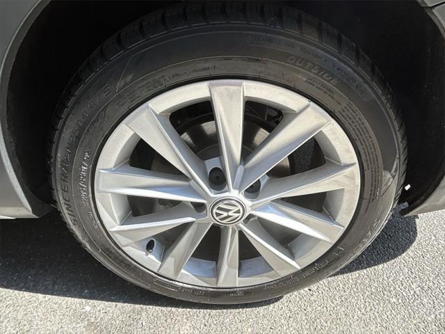 used 2019 Volkswagen Golf Alltrack car, priced at $17,470