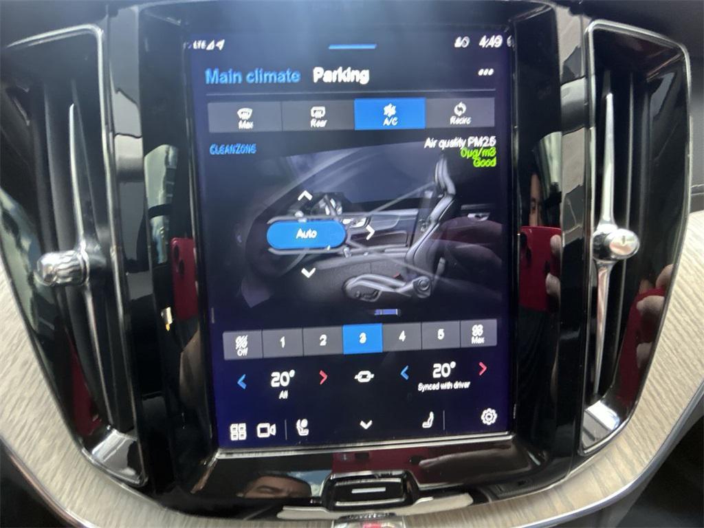 used 2022 Volvo XC60 Recharge Plug-In Hybrid car, priced at $31,990