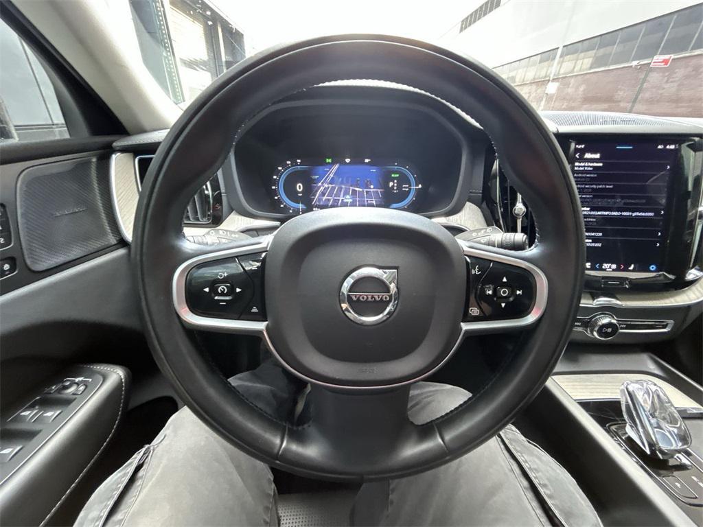 used 2022 Volvo XC60 Recharge Plug-In Hybrid car, priced at $31,990
