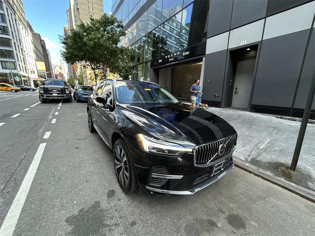 used 2022 Volvo XC60 Recharge Plug-In Hybrid car, priced at $34,995
