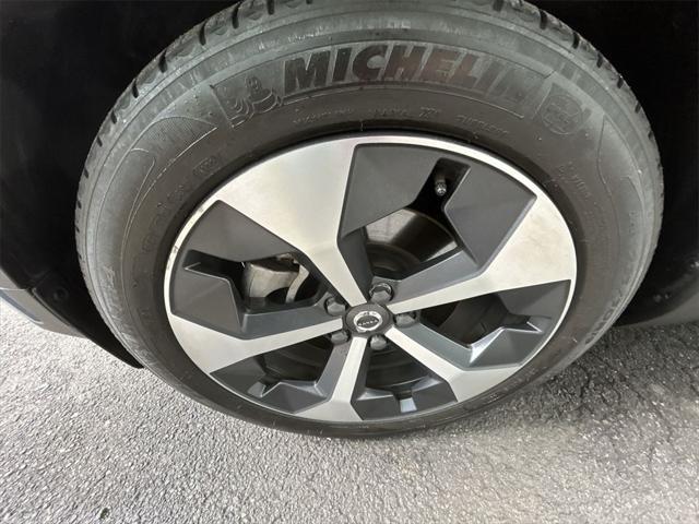 used 2023 Volvo XC40 car, priced at $35,495