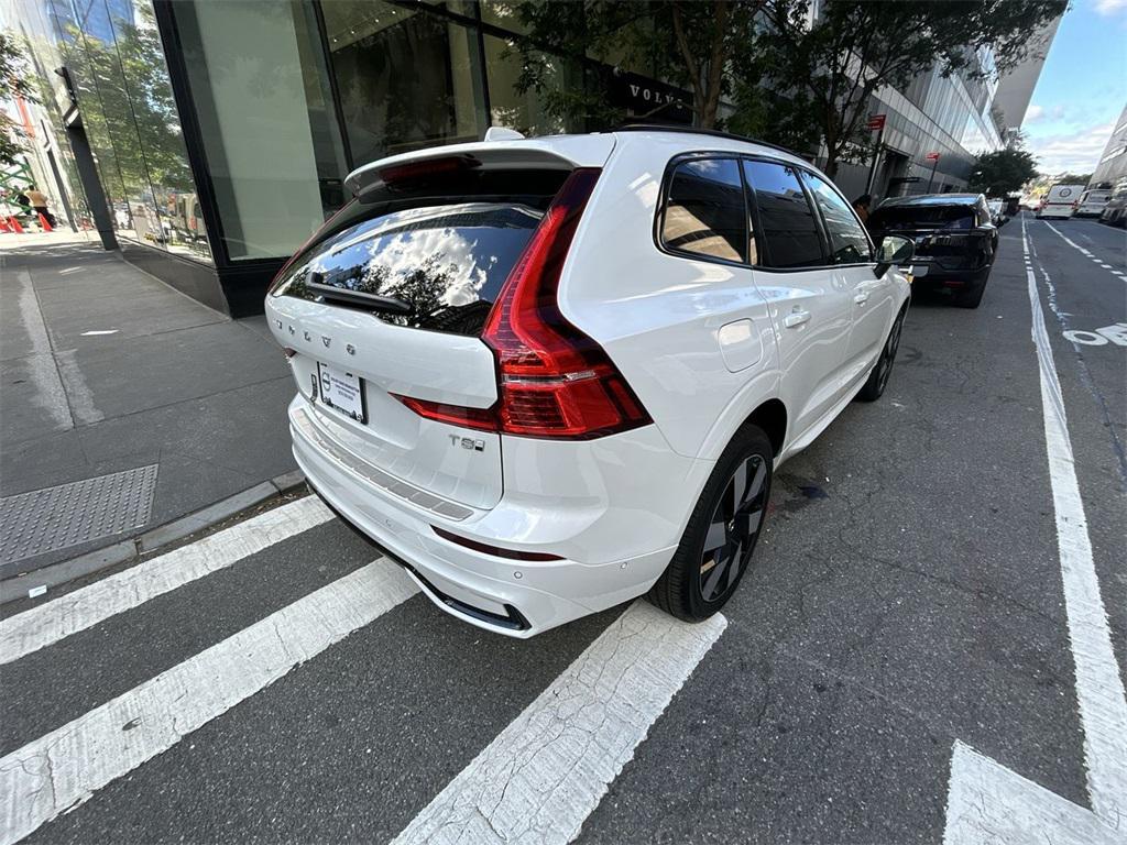 used 2025 Volvo XC60 Plug-In Hybrid car, priced at $59,995