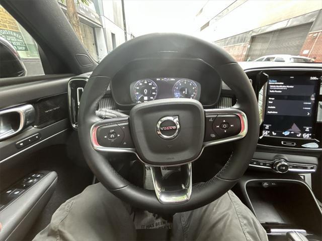 used 2022 Volvo XC40 car, priced at $30,105
