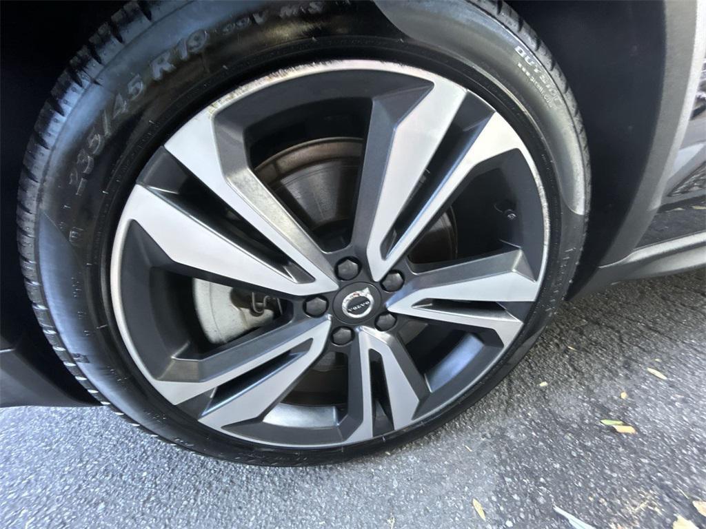 used 2025 Volvo V60 Cross Country car, priced at $43,239