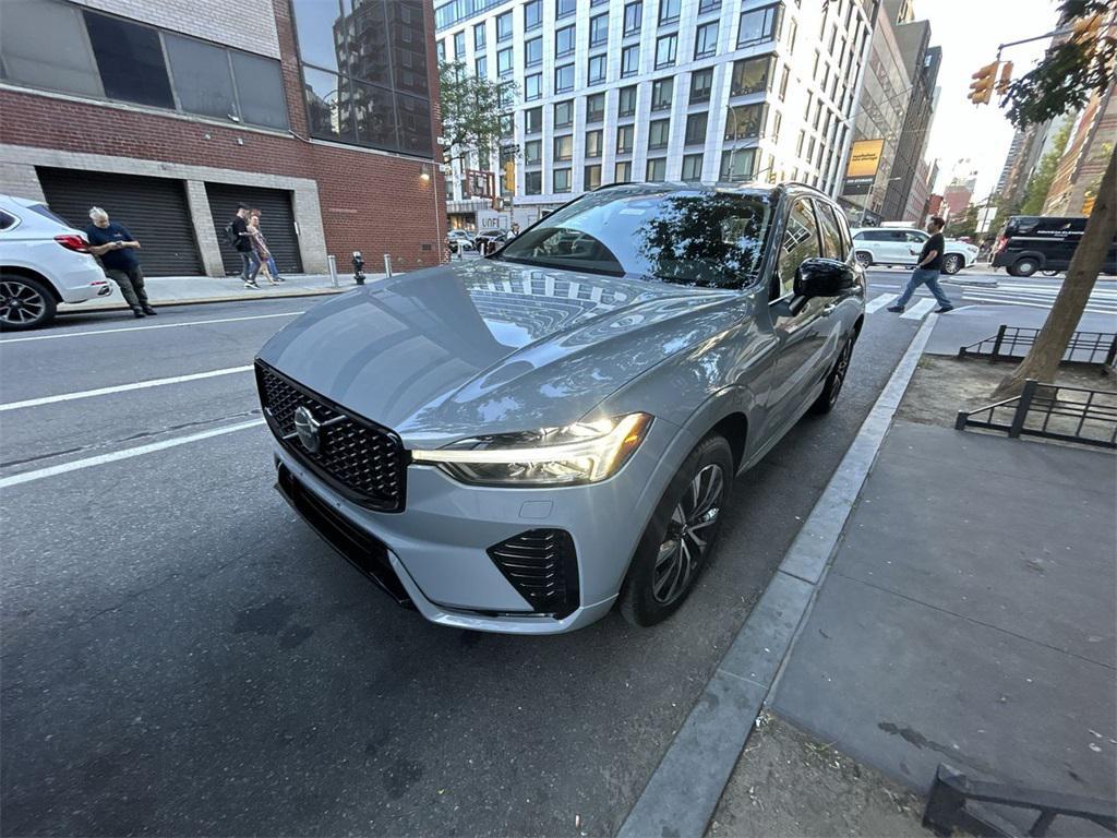 used 2024 Volvo XC60 car, priced at $40,320