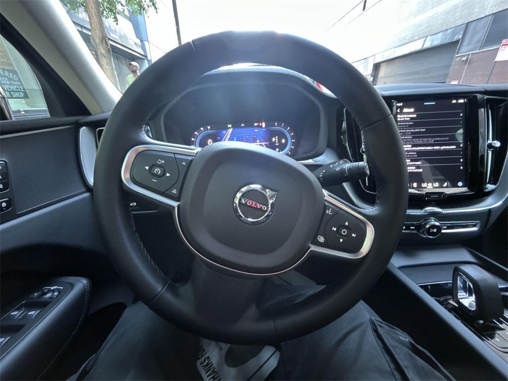 used 2024 Volvo XC60 car, priced at $40,320