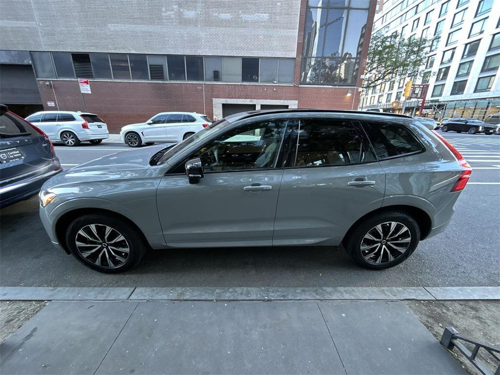 used 2024 Volvo XC60 car, priced at $40,320