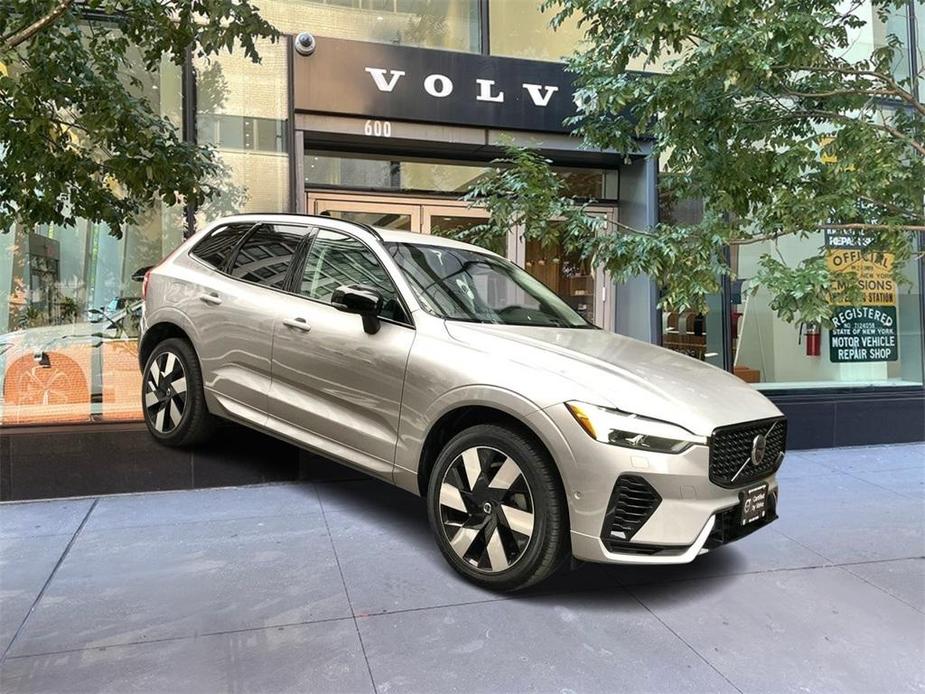 used 2023 Volvo XC60 Recharge Plug-In Hybrid car, priced at $54,588