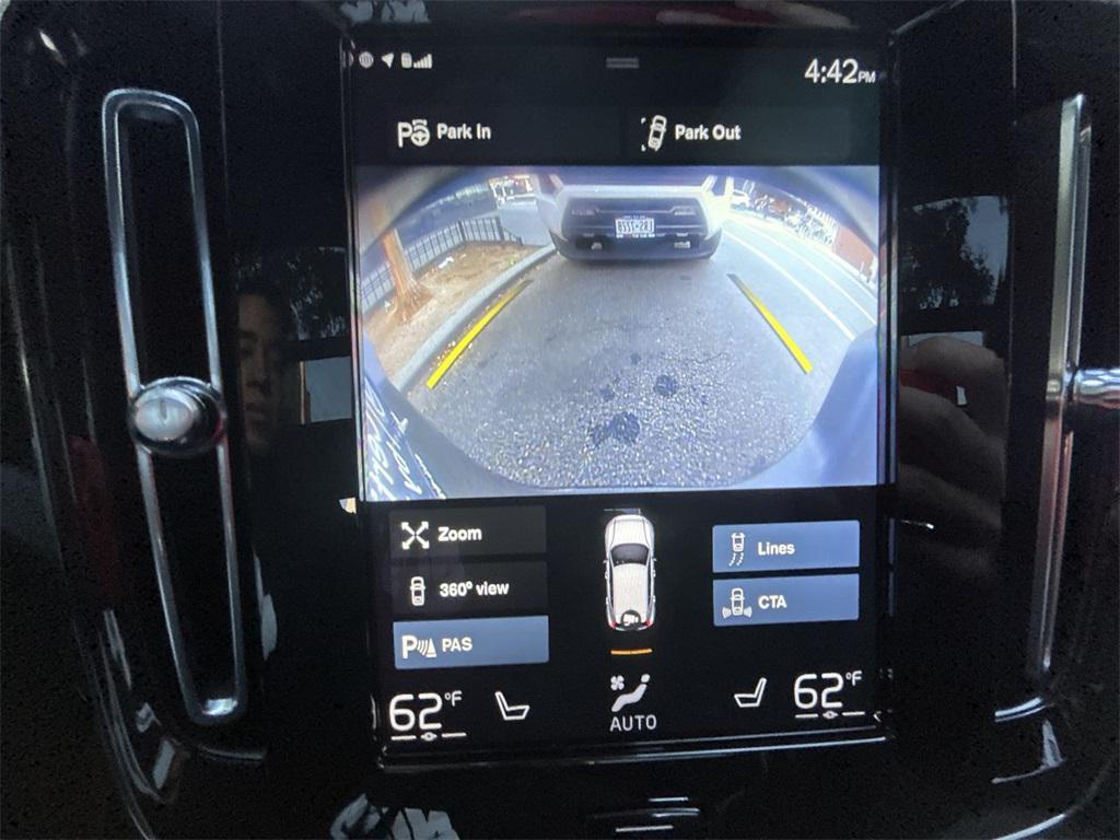 used 2021 Volvo XC40 car, priced at $25,935
