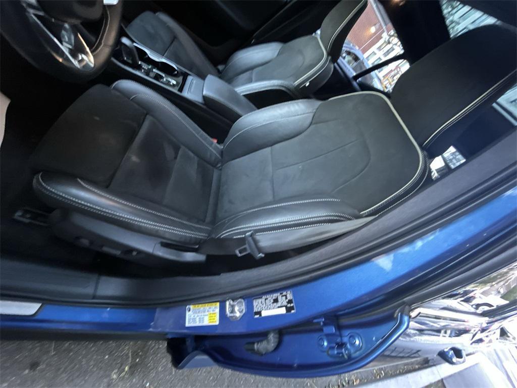 used 2021 Volvo XC40 car, priced at $25,935