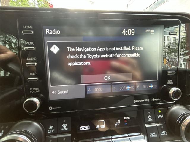 used 2022 Toyota Highlander car, priced at $37,595